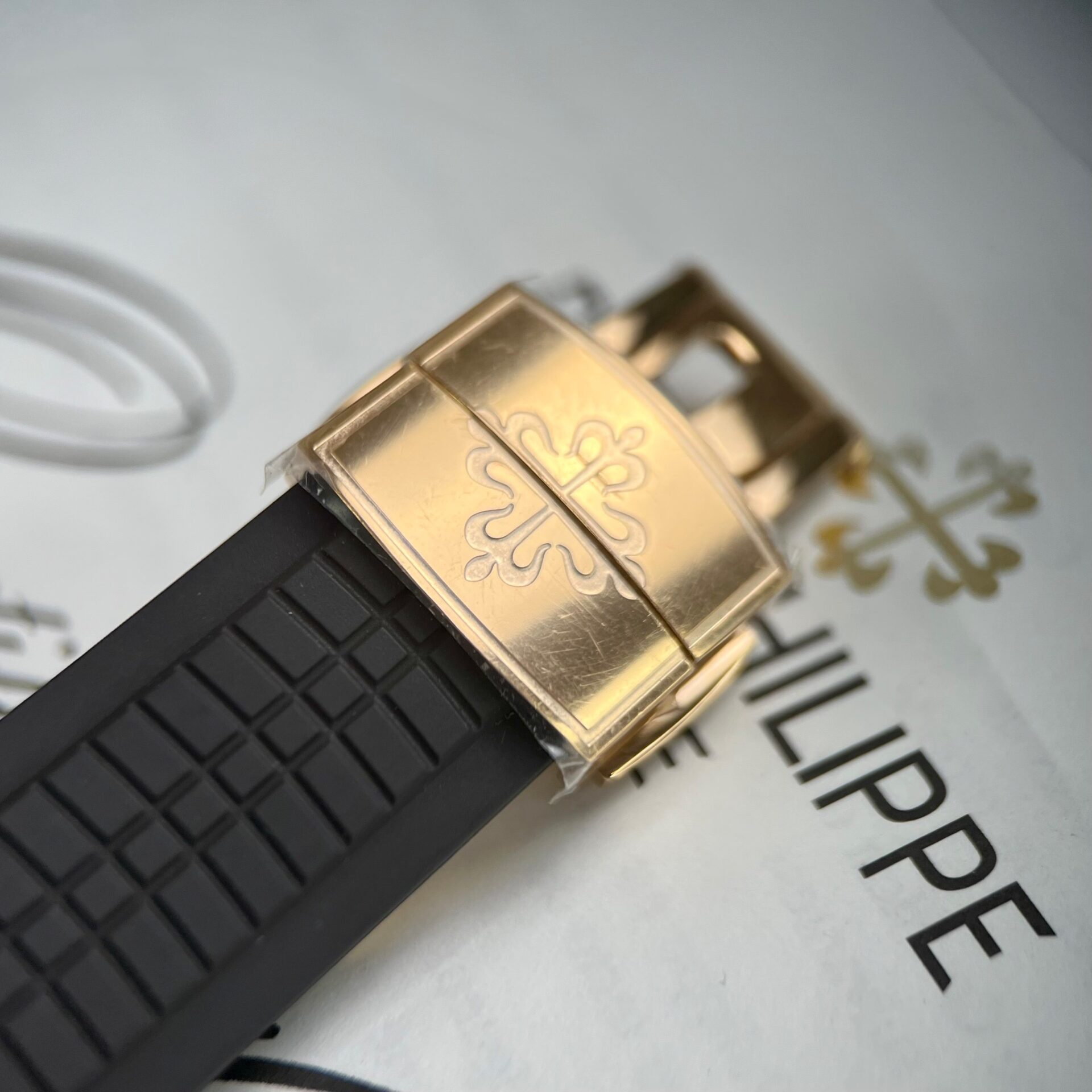 Patek Philippe Aquanaut 5167R Super Clone Watch Gold Wrapped Moissanite 40mm - Image 10