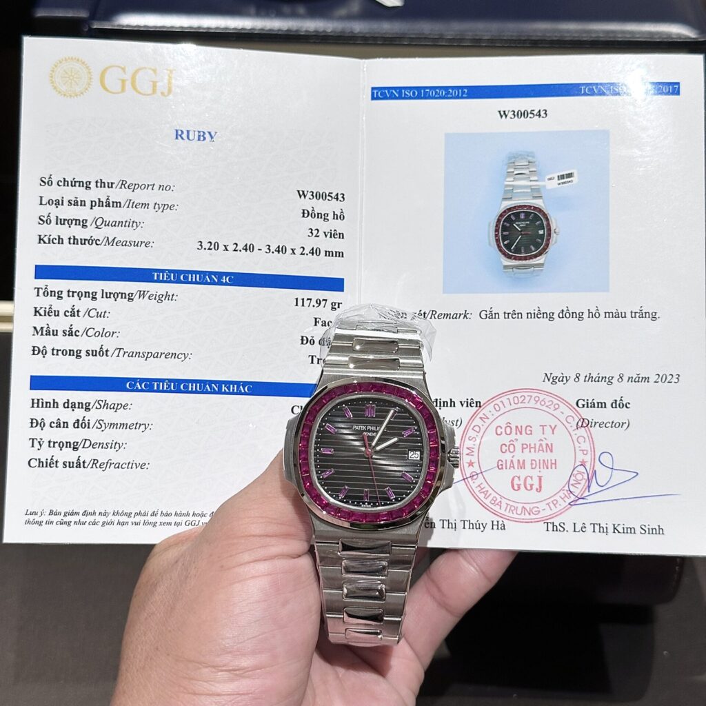 Patek Philippe Nautilus 5723 With Red Ruby Stone Super Clone Watch 40mm