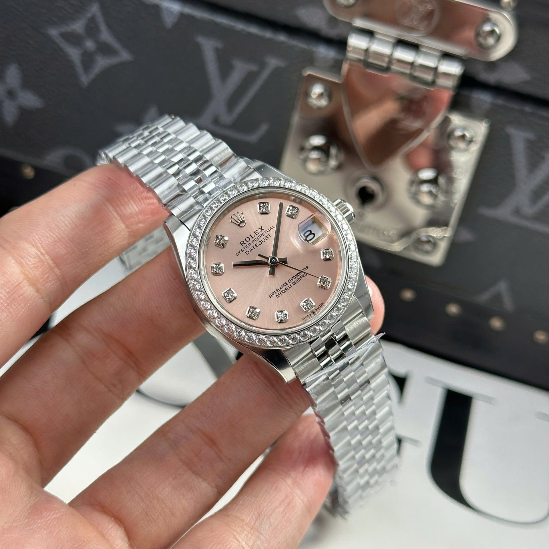 Rolex DateJust Super Clone Watch Women Dial Pink Jubilee Strap THB Factory 31mm - Image 3