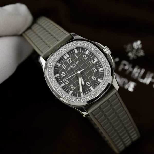 Dong Ho Patek Philippe Aquanaut 5067 Mau Xam May Co 35 2 1