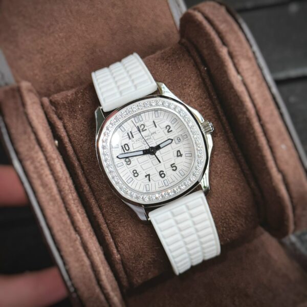 Dong Ho Patek Philippe Aquanaut 5067 Rep 11 Mau Trang Nha May PPF 35 6 1