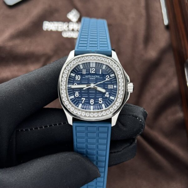 Dong Ho Patek Philippe Aquanaut 5067 Rep 11 Mau Xanh Duong PPF 2 scaled 1