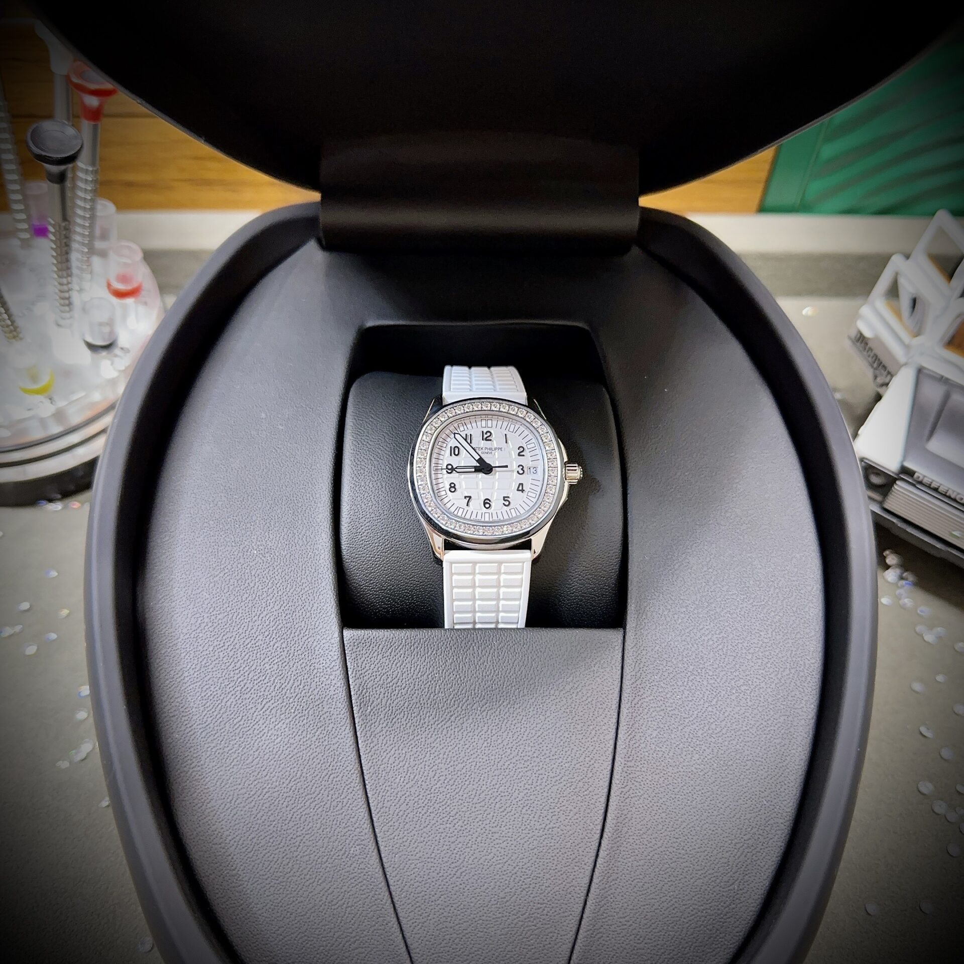 Patek Philippe Aquanaut 5067G Super Clone 1:1 Watch PP Factory 35.6mm - Image 2