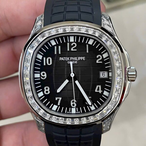 Dong Ho Patek Philippe Aquanaut 5167G Nam Dinh Da Day Cao Su GRF 40mm 1 1