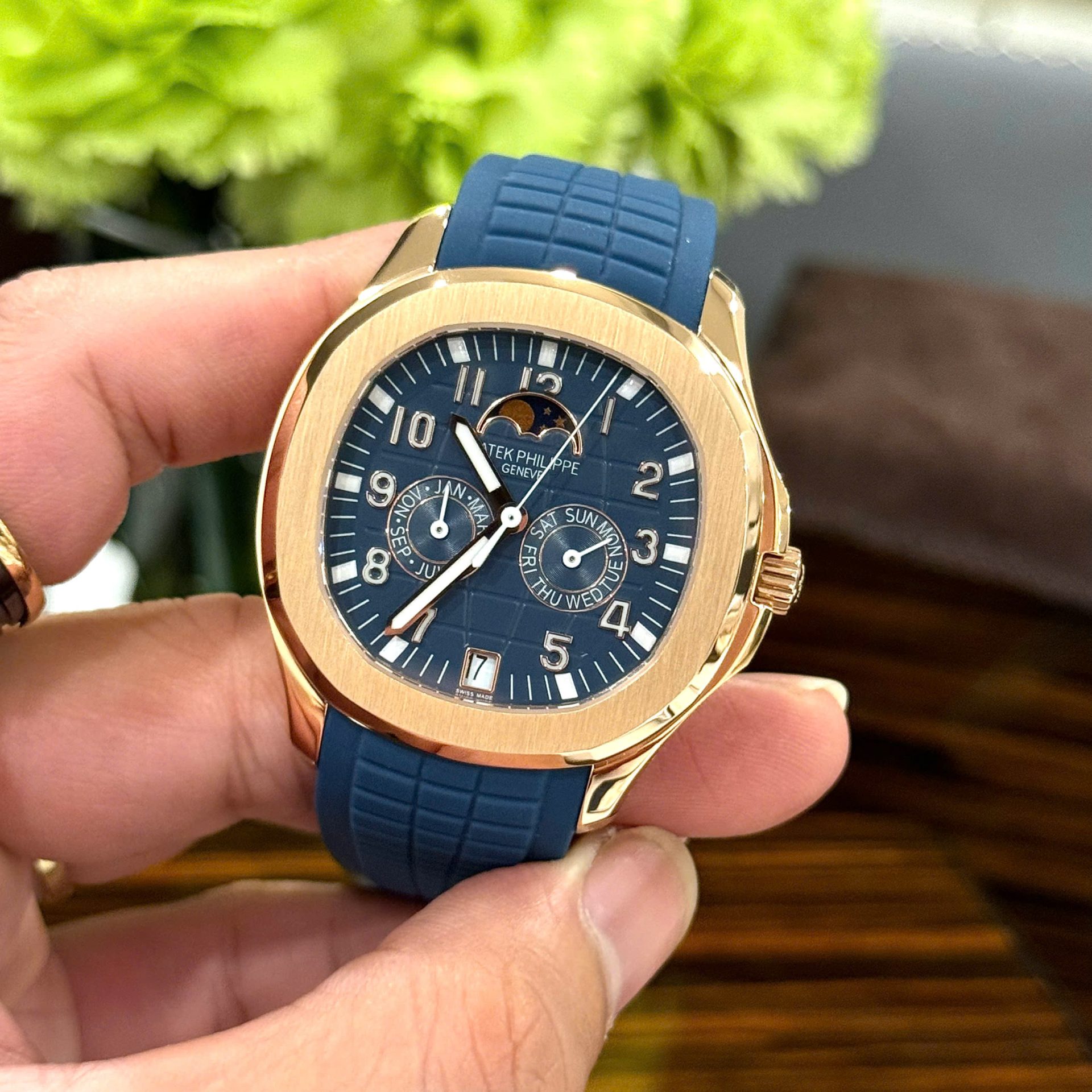 Patek Philippe Aquanaut 5261R Super Clone Best Quality Blue Dial Rubber Strap 40mm - Image 2