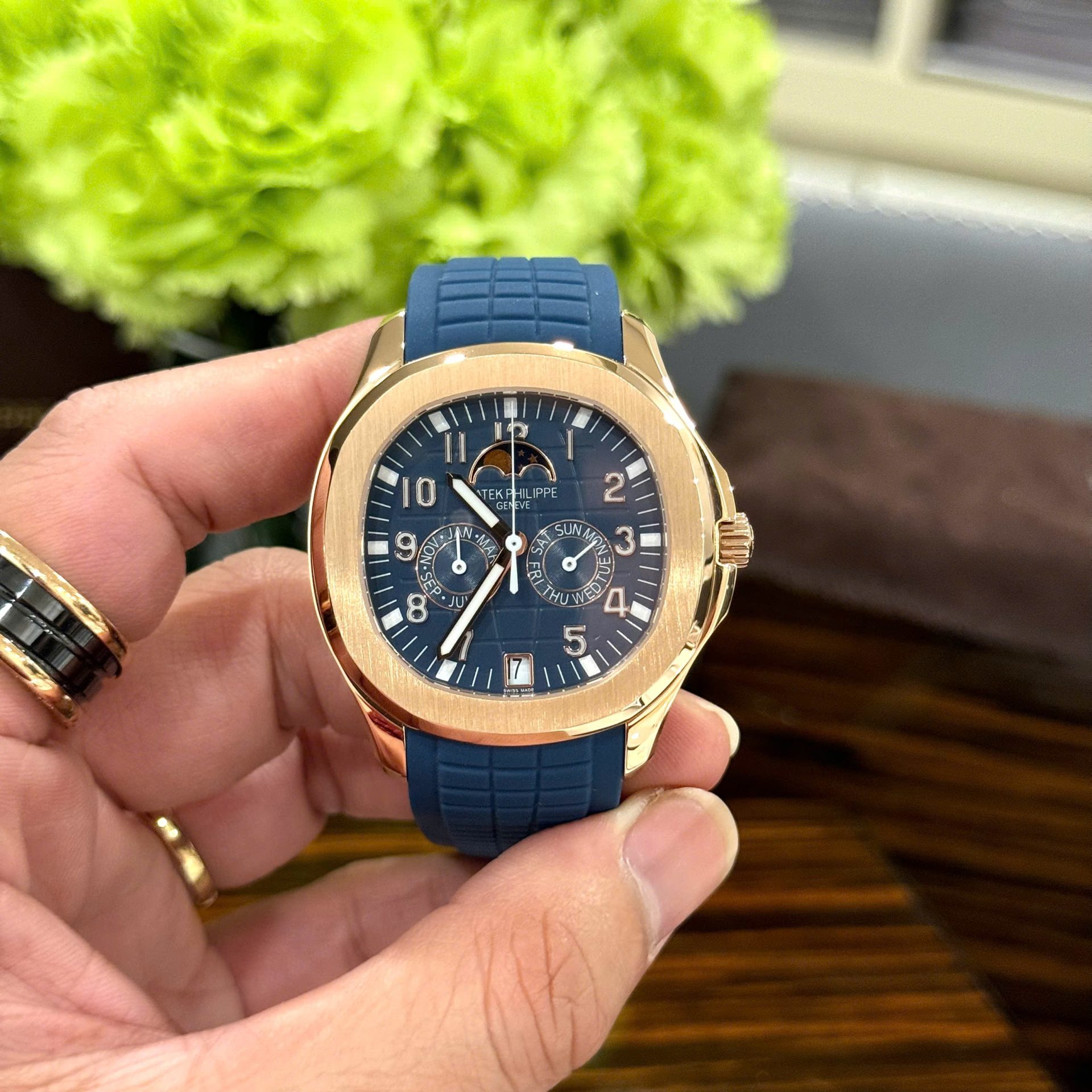 Patek Philippe Aquanaut 5261R Super Clone Best Quality Blue Dial Rubber Strap 40mm - Image 3