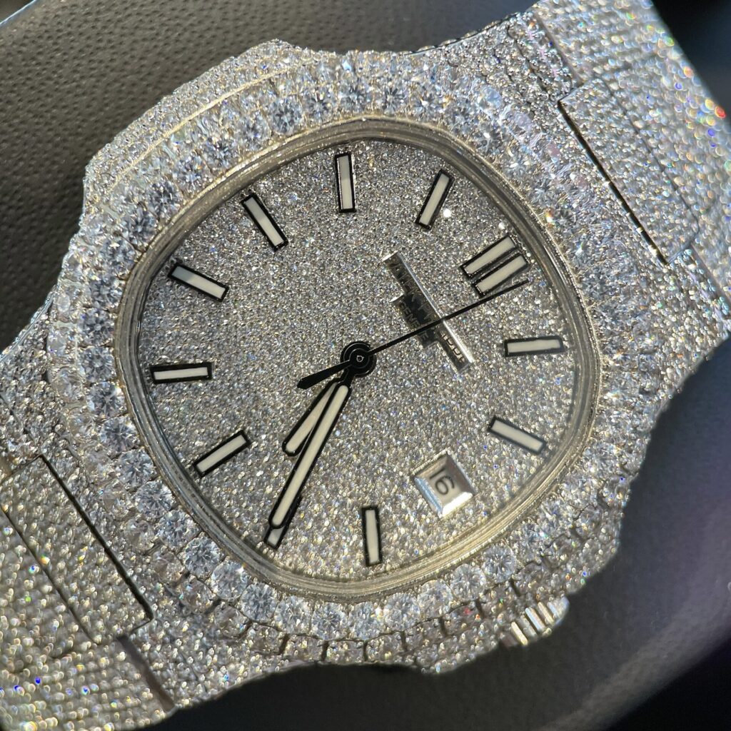 Patek Philippe Super Clone Nautilus 5719 Full CZ 40mm - Image 2