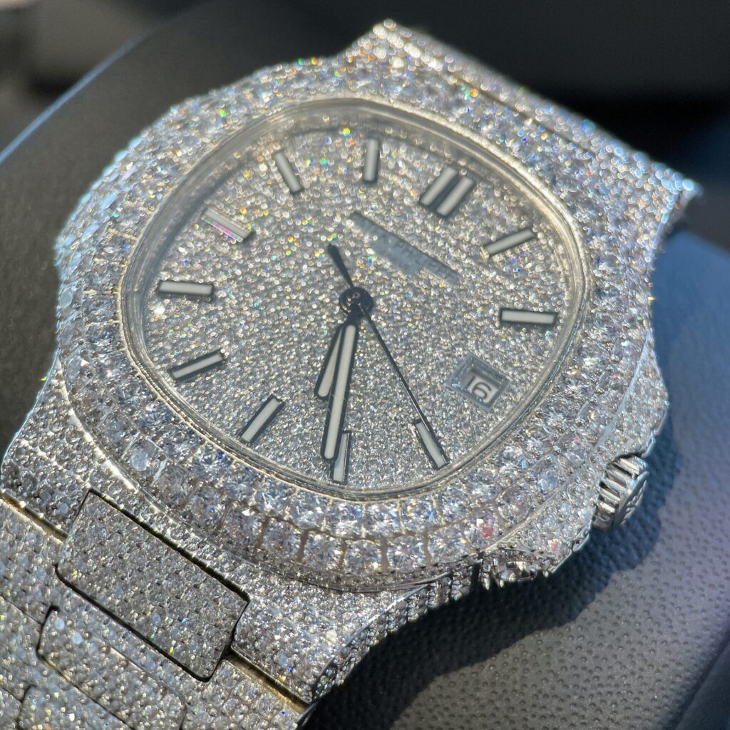 Patek Philippe Super Clone Nautilus 5719 Full CZ 40mm - Image 3