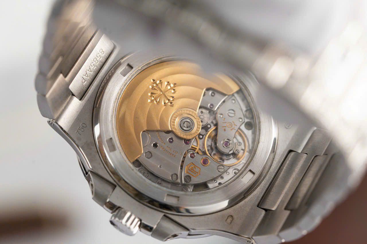 Patek Philippe Super Clone Watch Nautilus 5719 Full Diamonds Baguette 40mm - Image 11