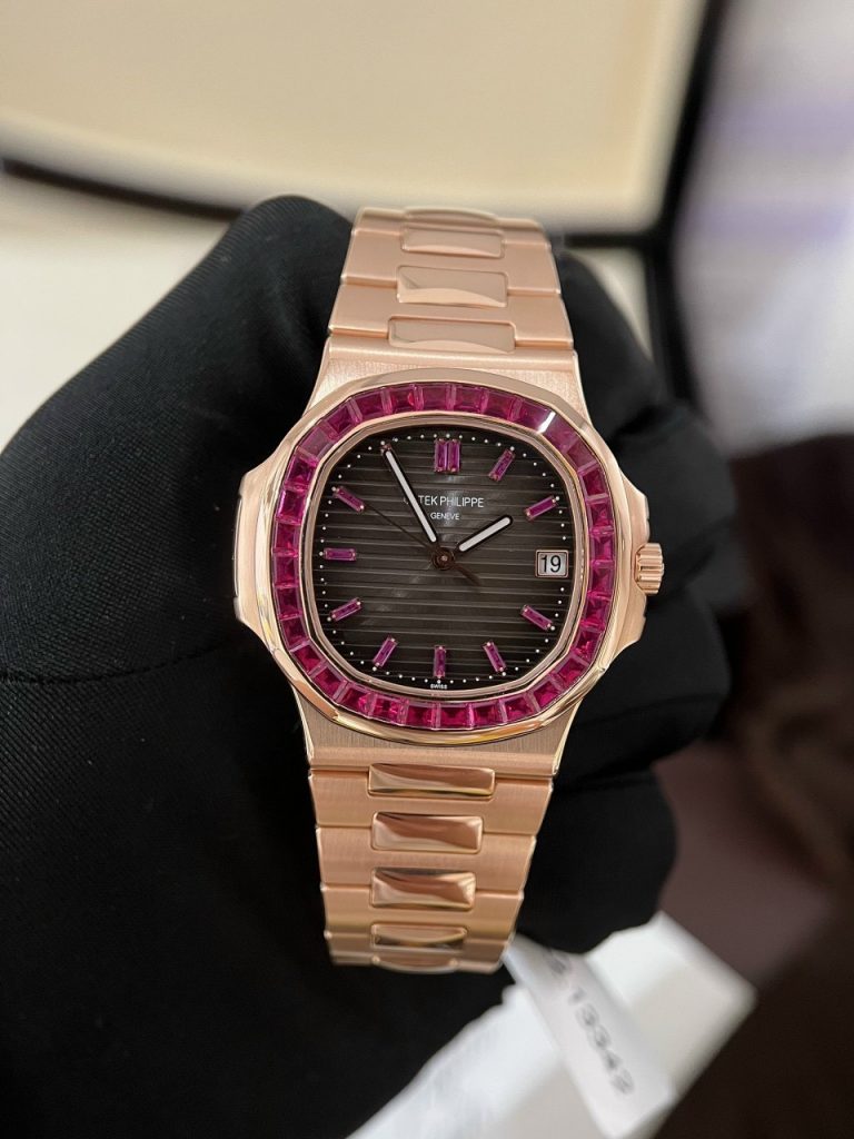 Patek Philippe Nautilus 5723 Super Clone Watch Gold Wrapped With Red Ruby 40mm - Image 2