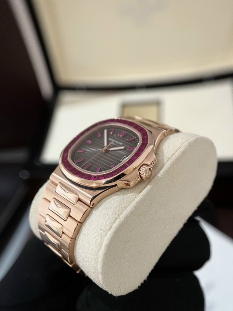 Patek Philippe Nautilus 5723 Super Clone Watch Gold Wrapped With Red Ruby 40mm - Image 3