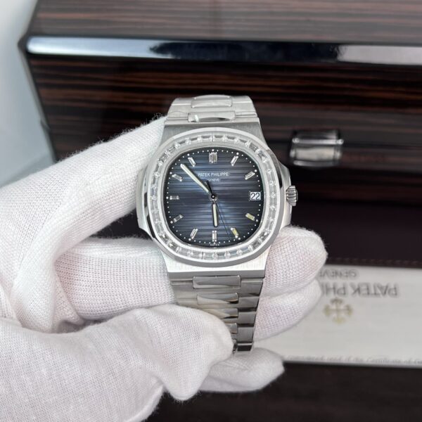 Dong Ho Patek Philippe Nautilus 5723 Rep 11 Dinh Da Blue Dial 40mm 5 1
