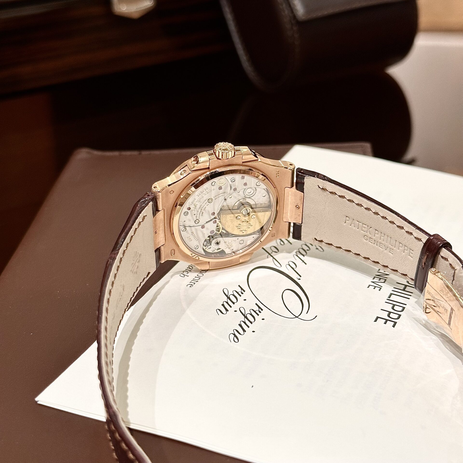 Patek Philippe Nautilus 5724 Gold Wrapped With Ruby Bezel 40mm Super Clone - Image 8