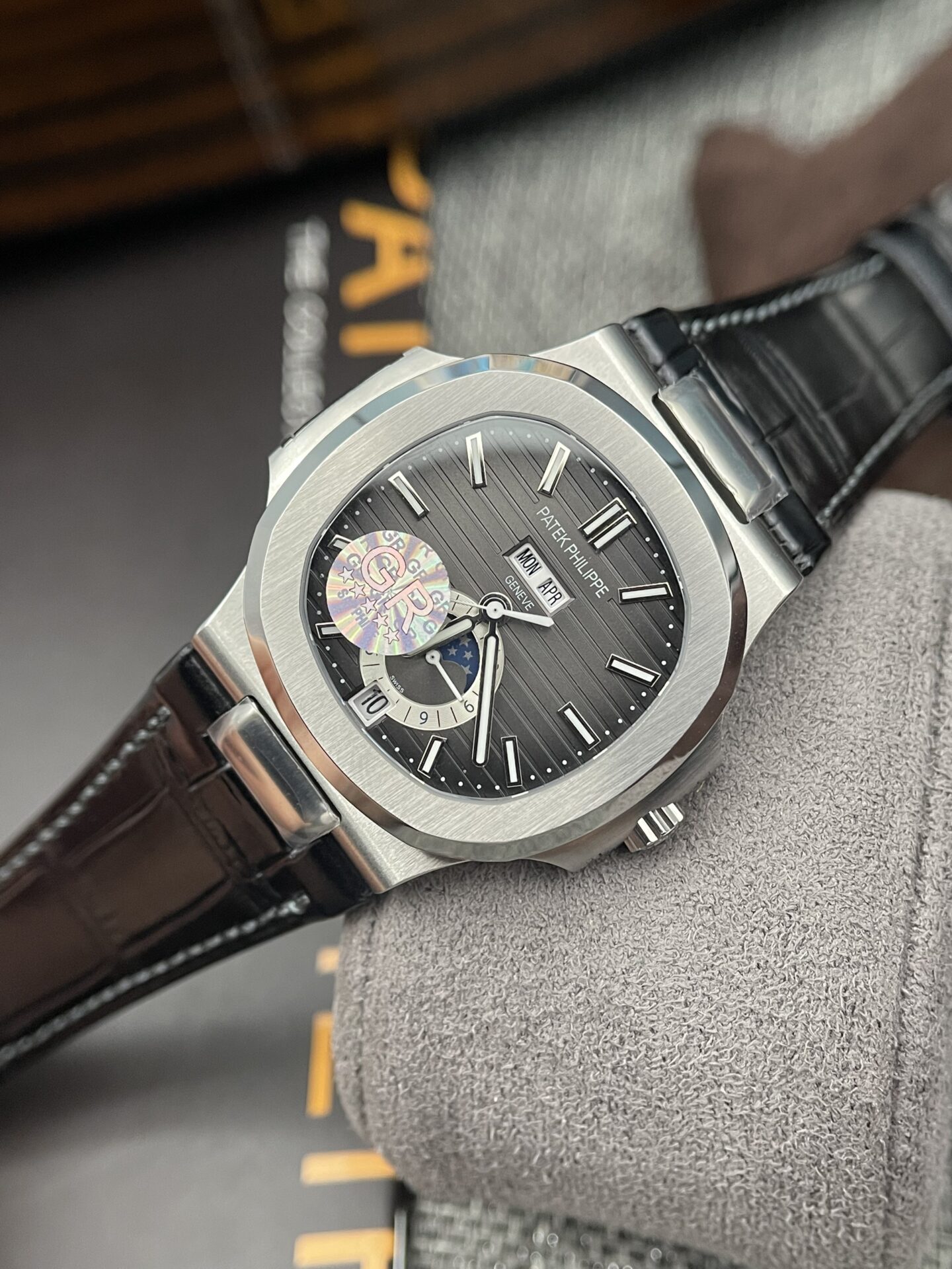 Patek Philippe Nautilus 5726 Super Clone Watch Gray Dial GRF 40.5mm - Image 2