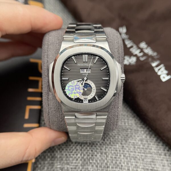 Dong Ho Patek Philippe Nautilus 5726 Super Fake 11 Mat Xam GRF 40mm 1 1