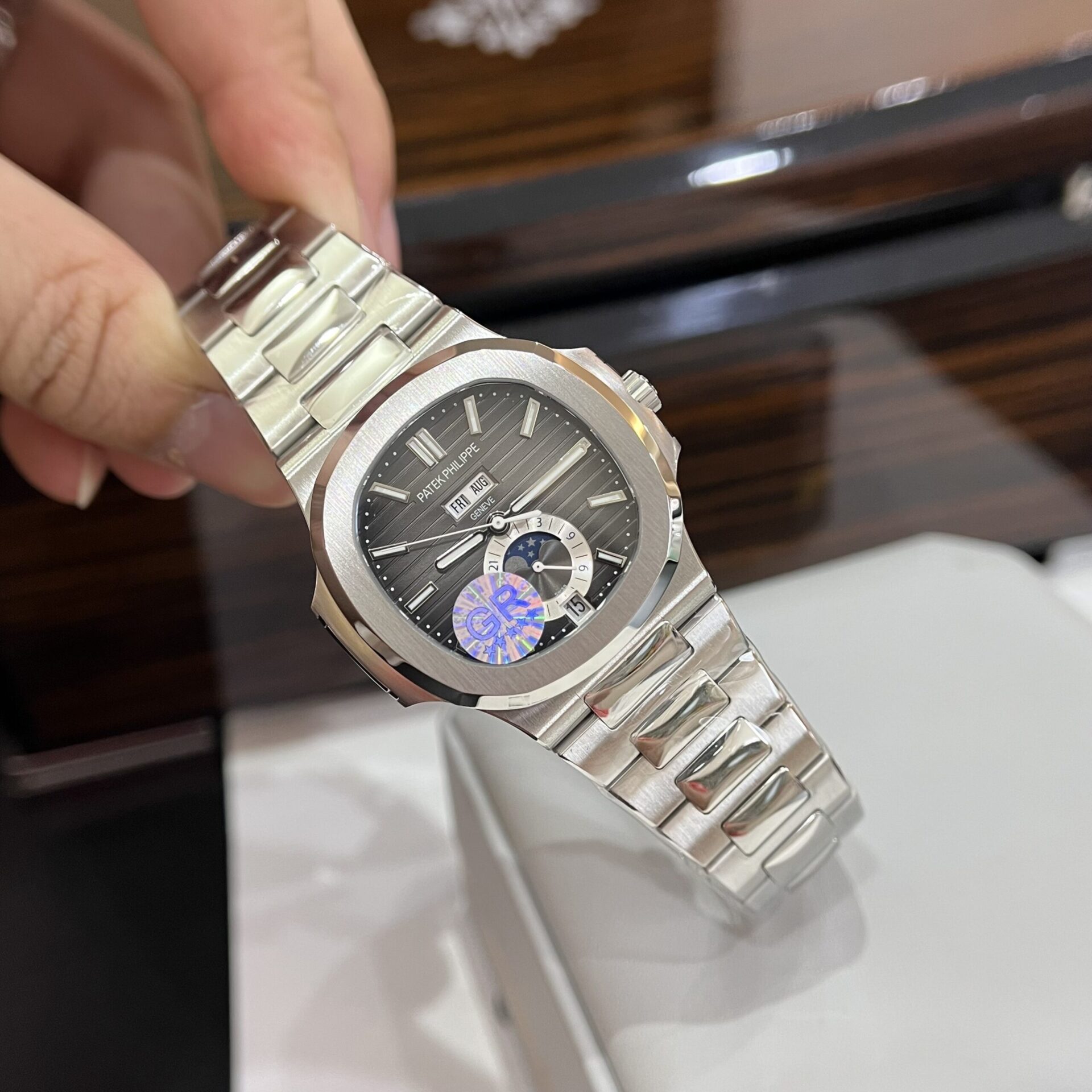 Patek Philippe Nautilus 5726G Super Clone Watch Dial Gray GR Factory 40.5mm - Image 4