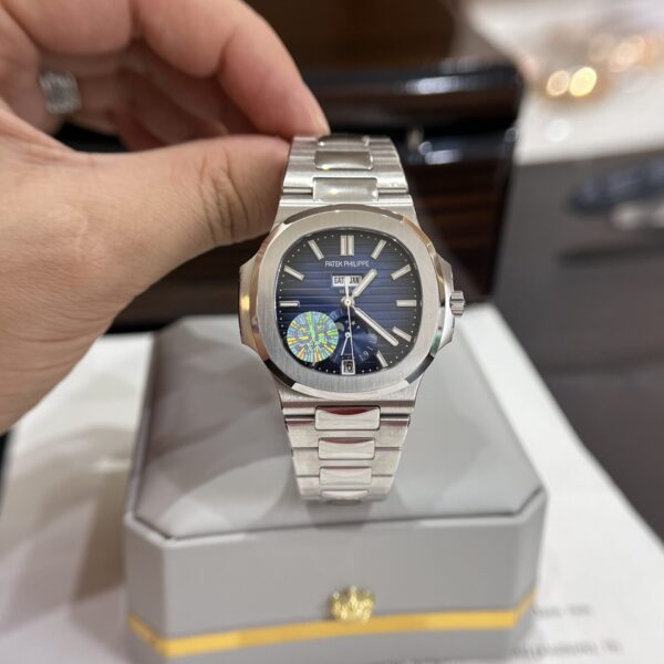 Dong Ho Patek Philippe Nautilus 5726G Rep 11 Mat Xanh GRF 40 3 scaled 1
