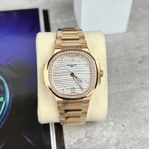Dong Ho Patek Philippe Nu Nautilus 7118 Dinh Da 3KF 3 1