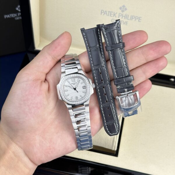 Dong Ho Patek Philippe Rep 11 Nu Dinh Da Nautilus 7010 Mat Trang 32mm 5 1