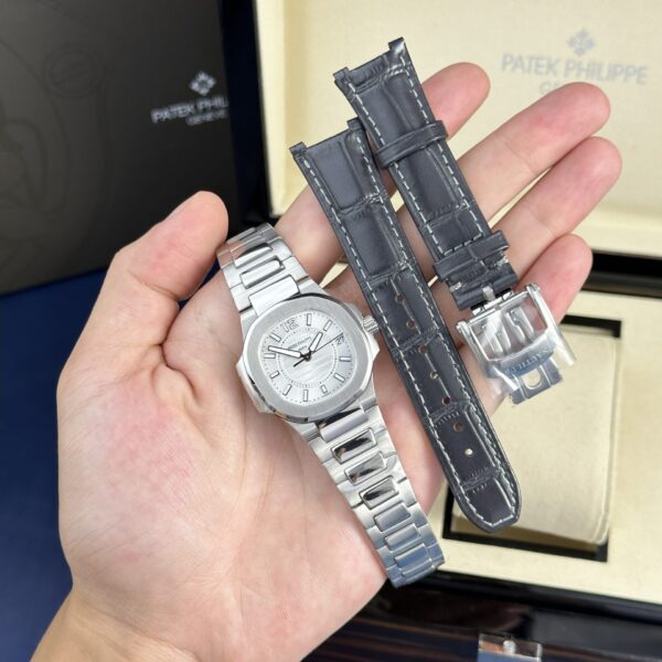Dong Ho Patek Philippe Replica 11 Nautilus 7010 Nu Mat Trang 32mm 3 1