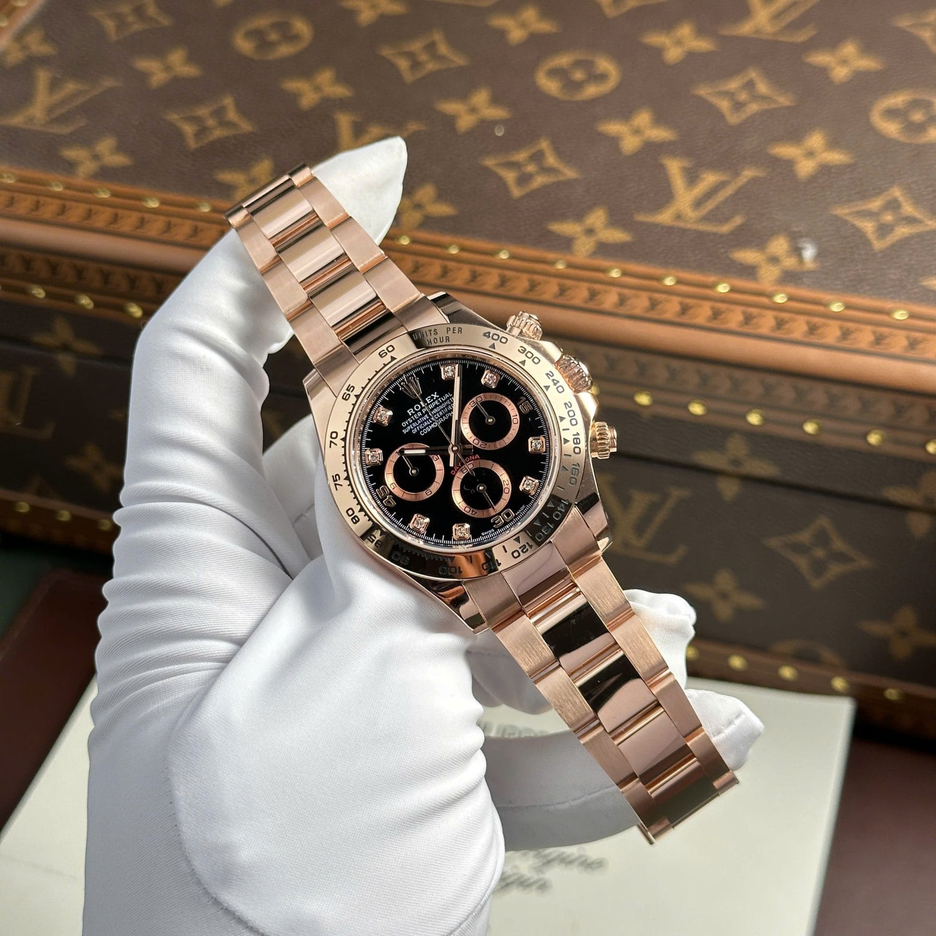 Rolex Cosmograph Daytona Dial Black Custom Gold Wrapped Super Clone Watch 40mm - Image 3
