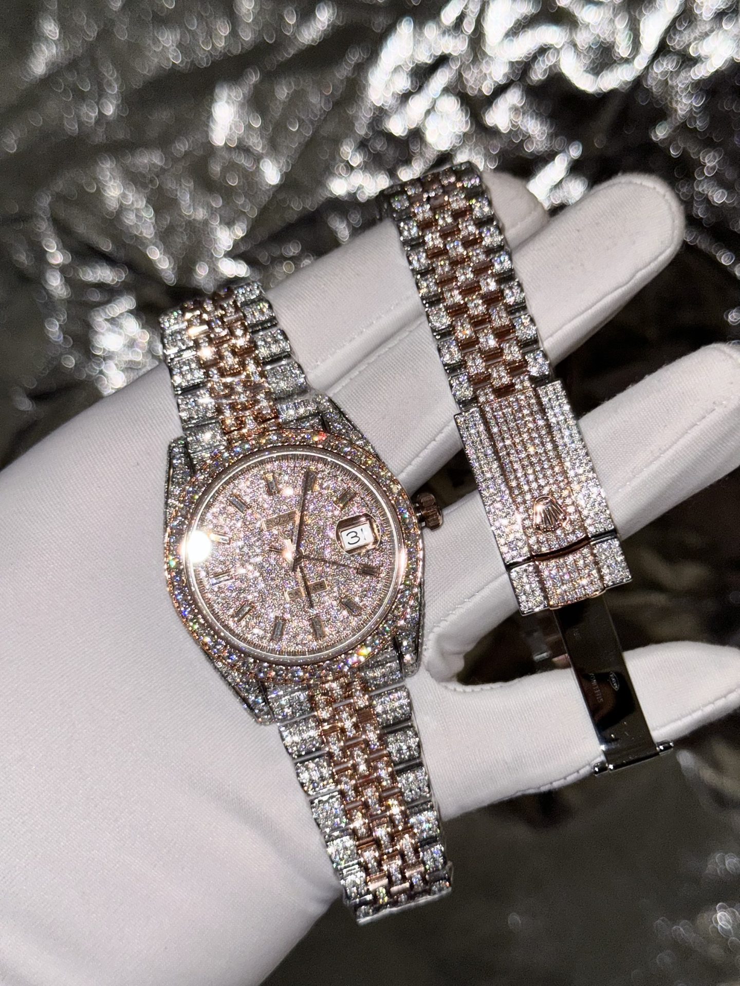 Rolex Super Clone 1:1 Watch DateJust With Full Diamond Moissanite Hong Kong 41mm - Image 6