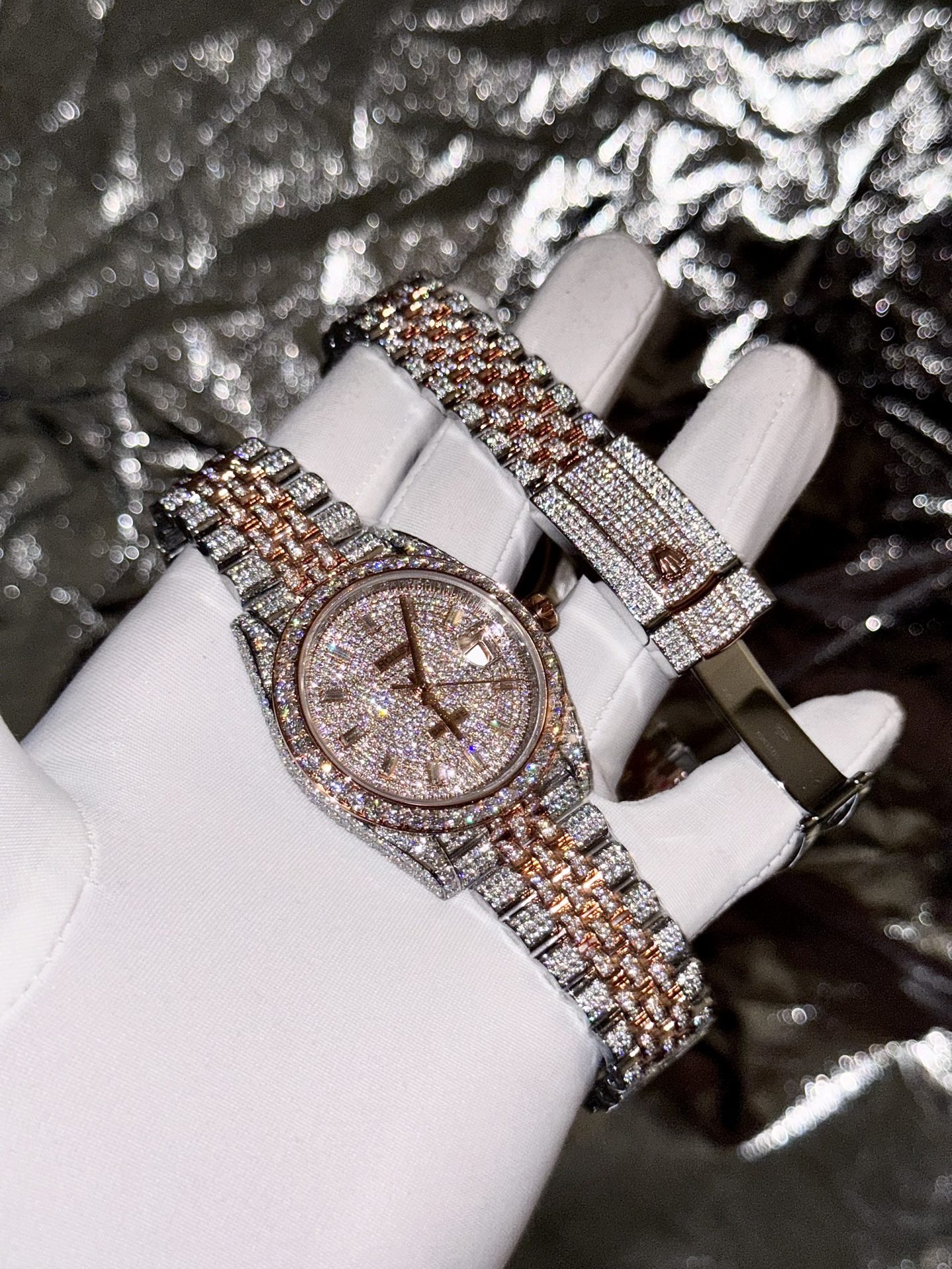 Rolex Super Clone 1:1 Watch DateJust With Full Diamond Moissanite Hong Kong 41mm - Image 5