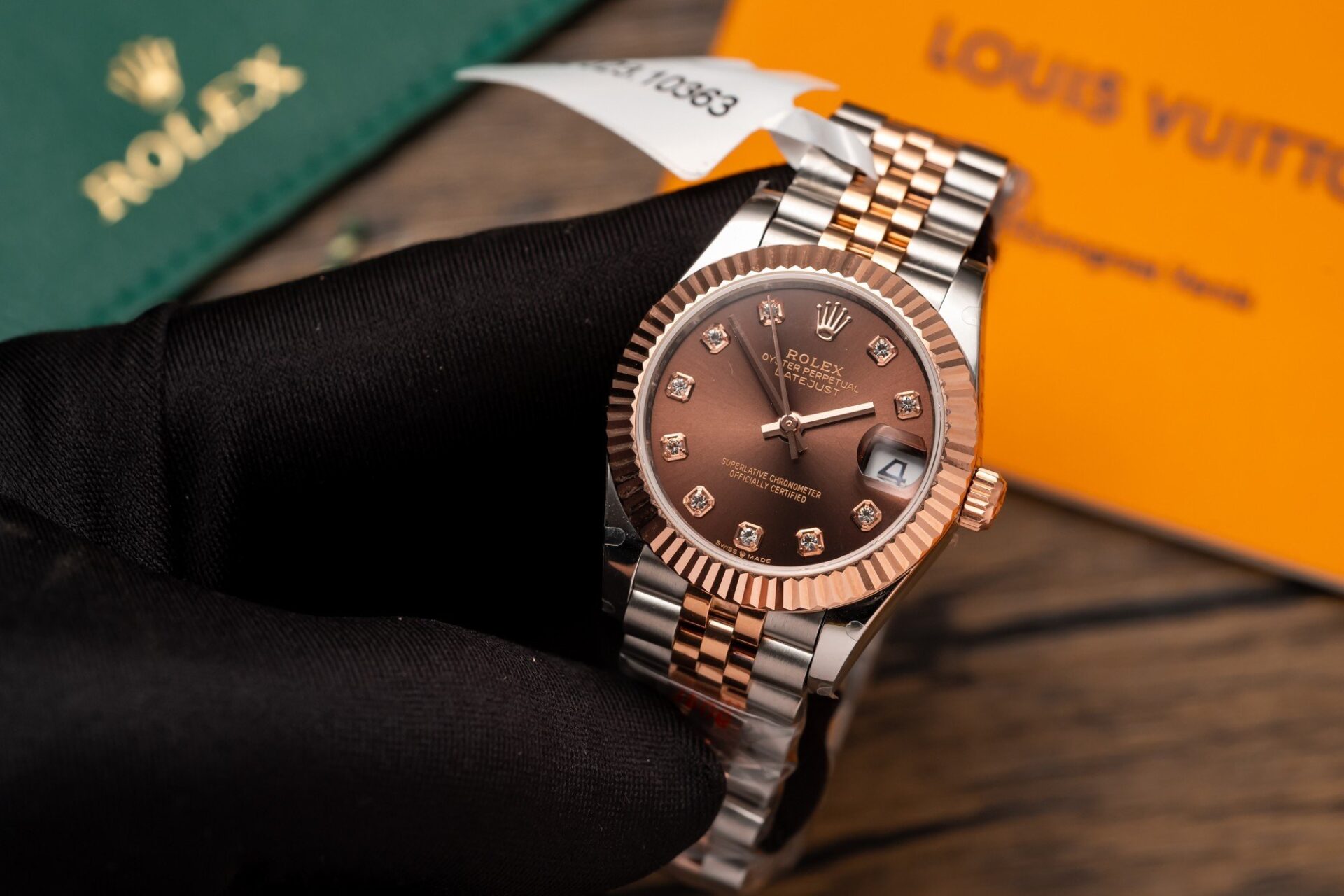 Rolex Super Clone DateJust Gold Wrapped Chocolate Dial 31mm - Image 4