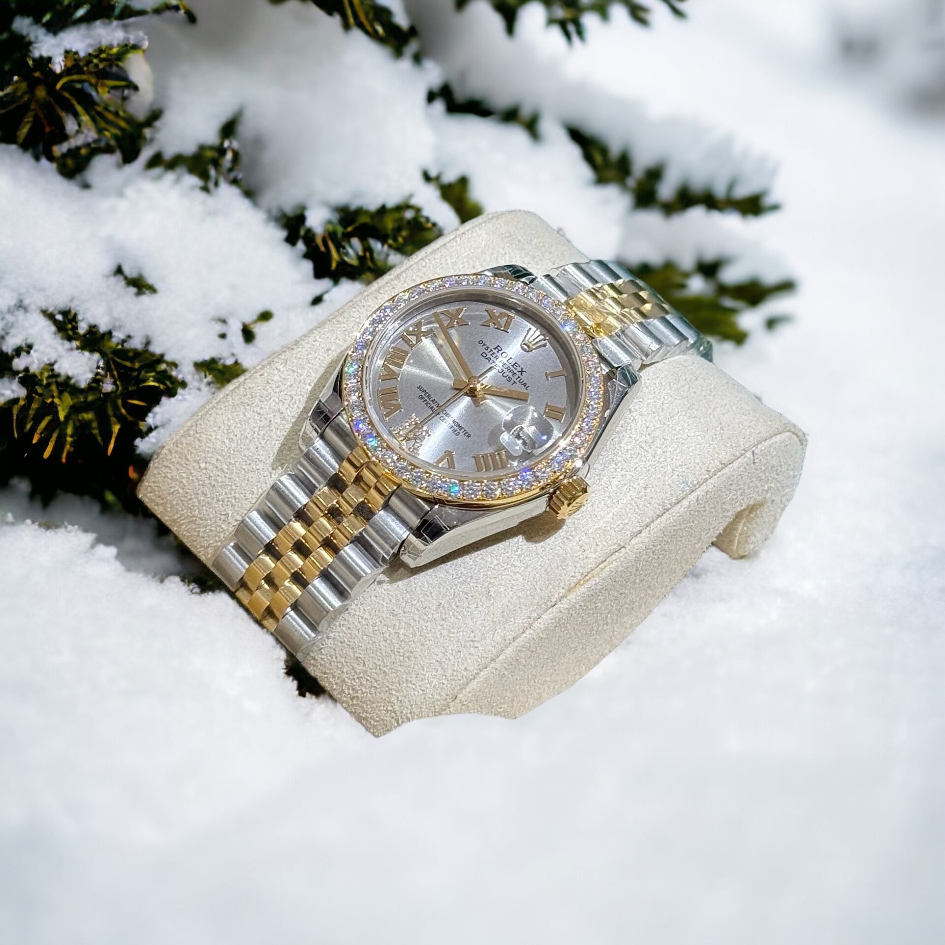 Rolex DateJust Super Clone Watch With Moissanite Diamonds Demi Gold 31mm - Image 4