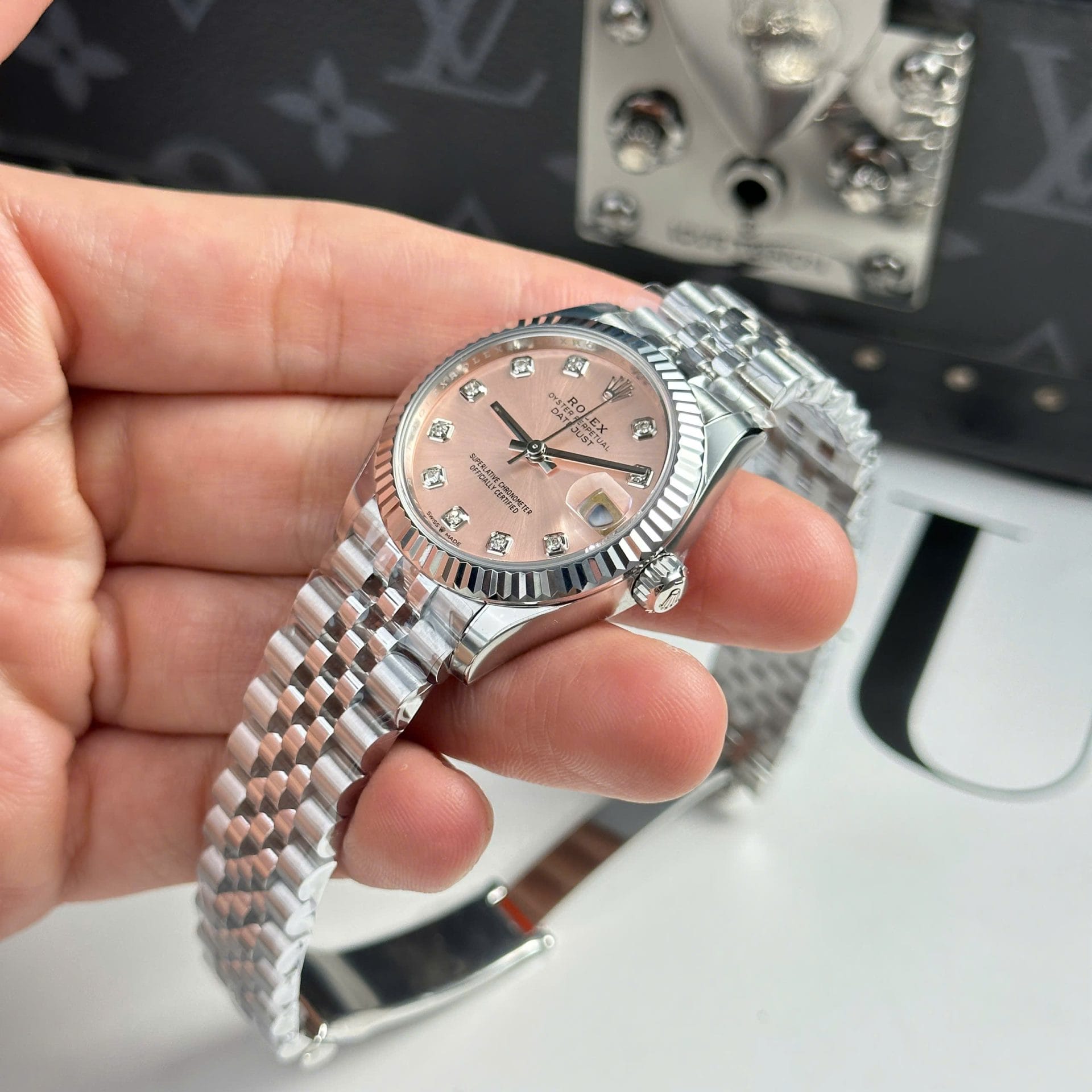 Rolex DateJust Super Clone Watch Dial Pink Jubilee Strap THB Factory 31mm - Image 4