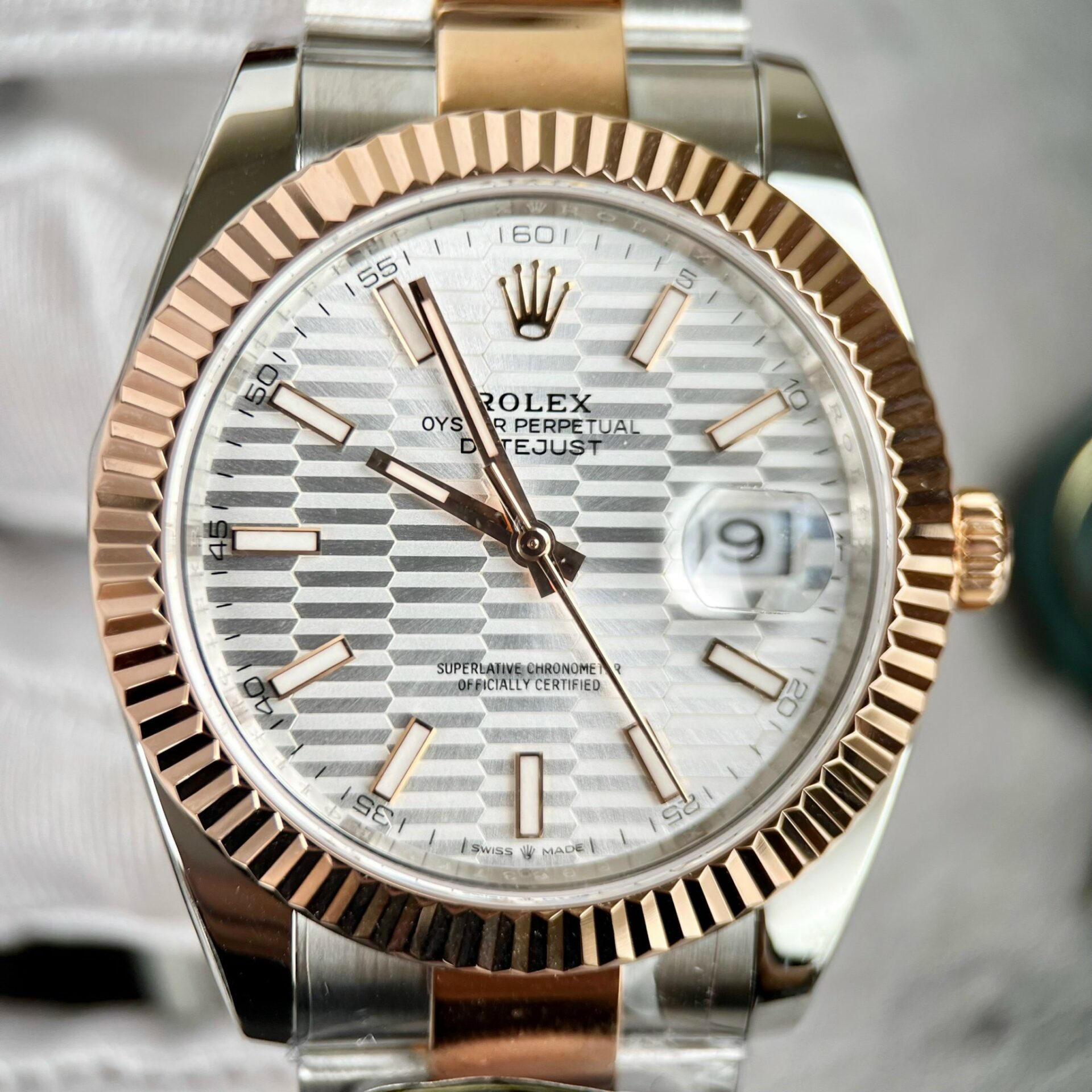 Rolex Datejust 126331 Super Clone Watch Gold Wrapped Oyster Strap Clean Factory 41mm - Image 4