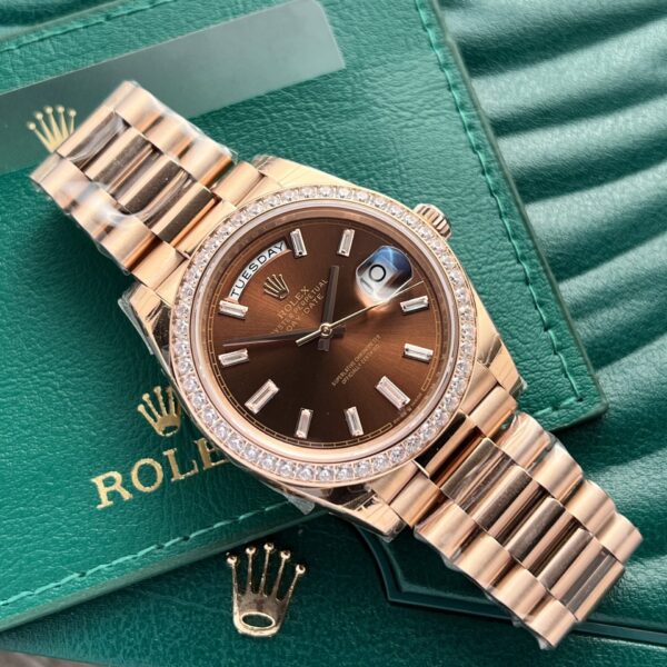 Dong Ho Rolex Day Date 228235 Mat Chocolate Dinh Da Fake 11 EW 3 1