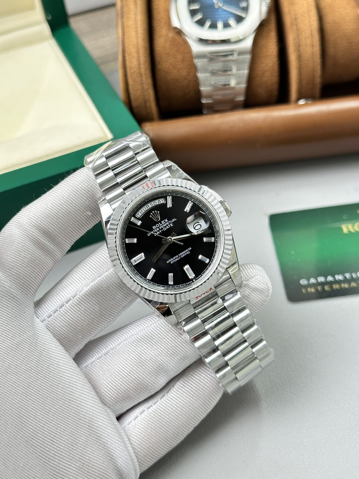 Rolex Day-Date 228236 Super Clone Weight 167gr Black Dial GM Factory 40mm - Image 3