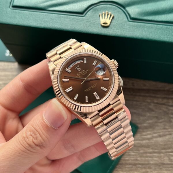 Dong Ho Rolex Day Date 228345RBR Mat Chocolate Fake 11 4 1