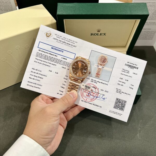 Dong Ho Rolex Day Date Chocolate Dinh Kim Cuong Moissanite 40mm 2 scaled 1