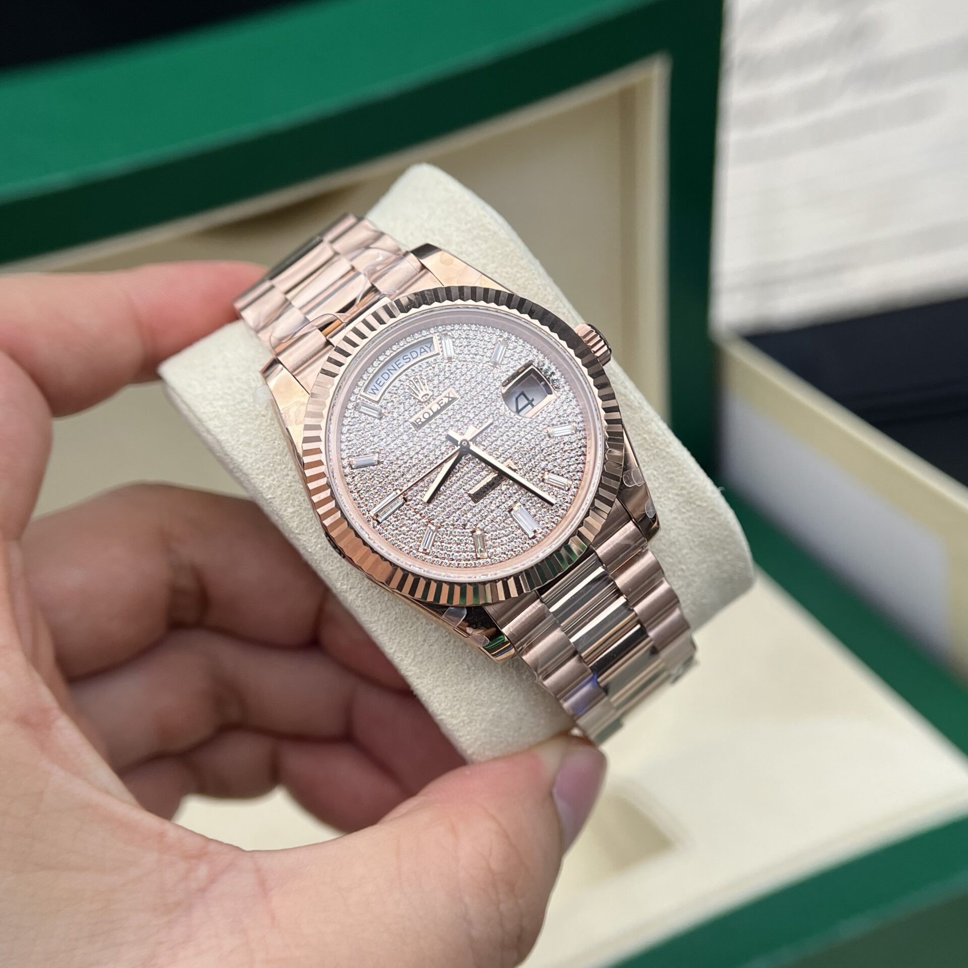 Rolex Day-Date Full Diamond Dial Super Clone Watch GM Factory 40mm - Image 2