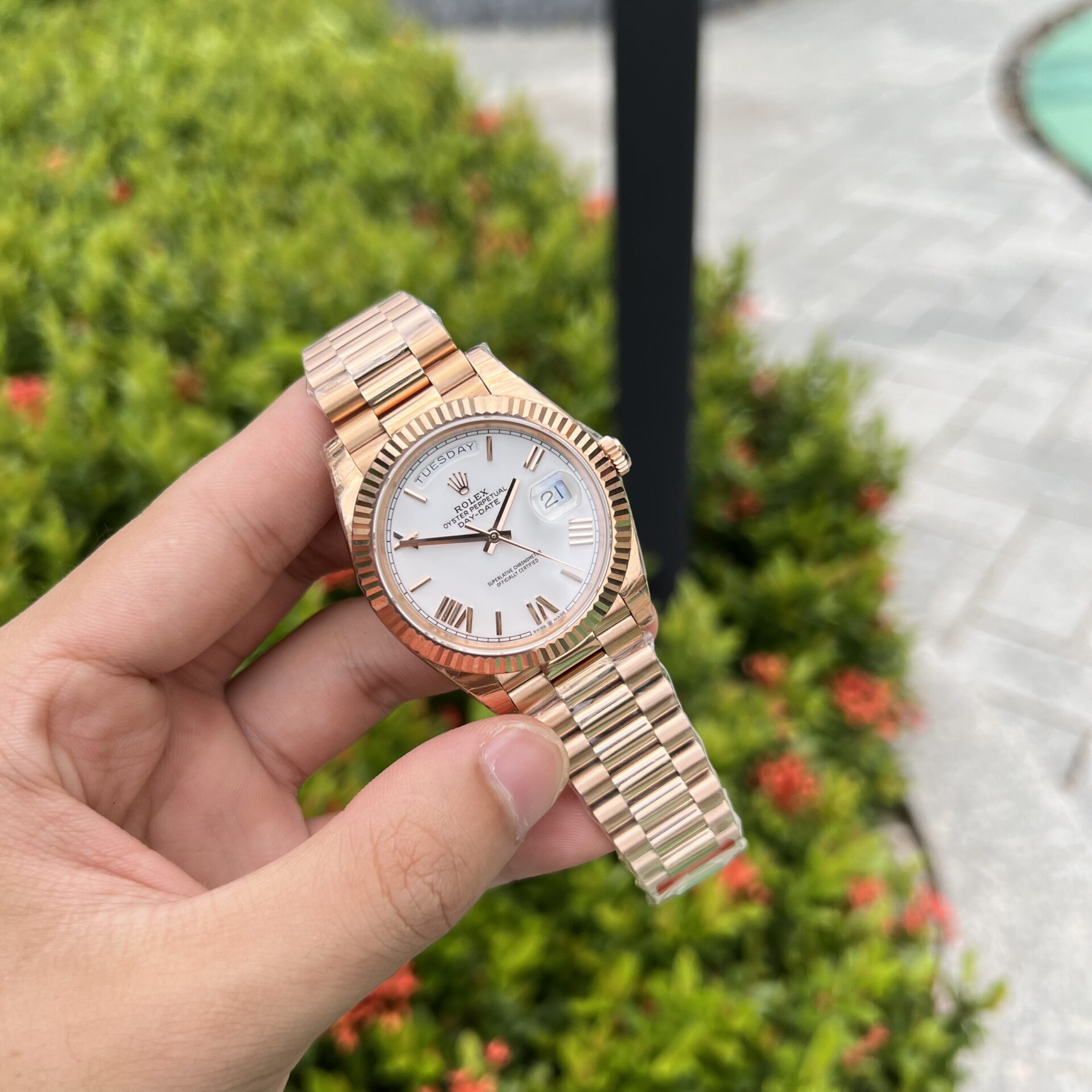 Rolex Day-Date Rose Gold Best Super Clone Watch White Dial 40mm - Image 3