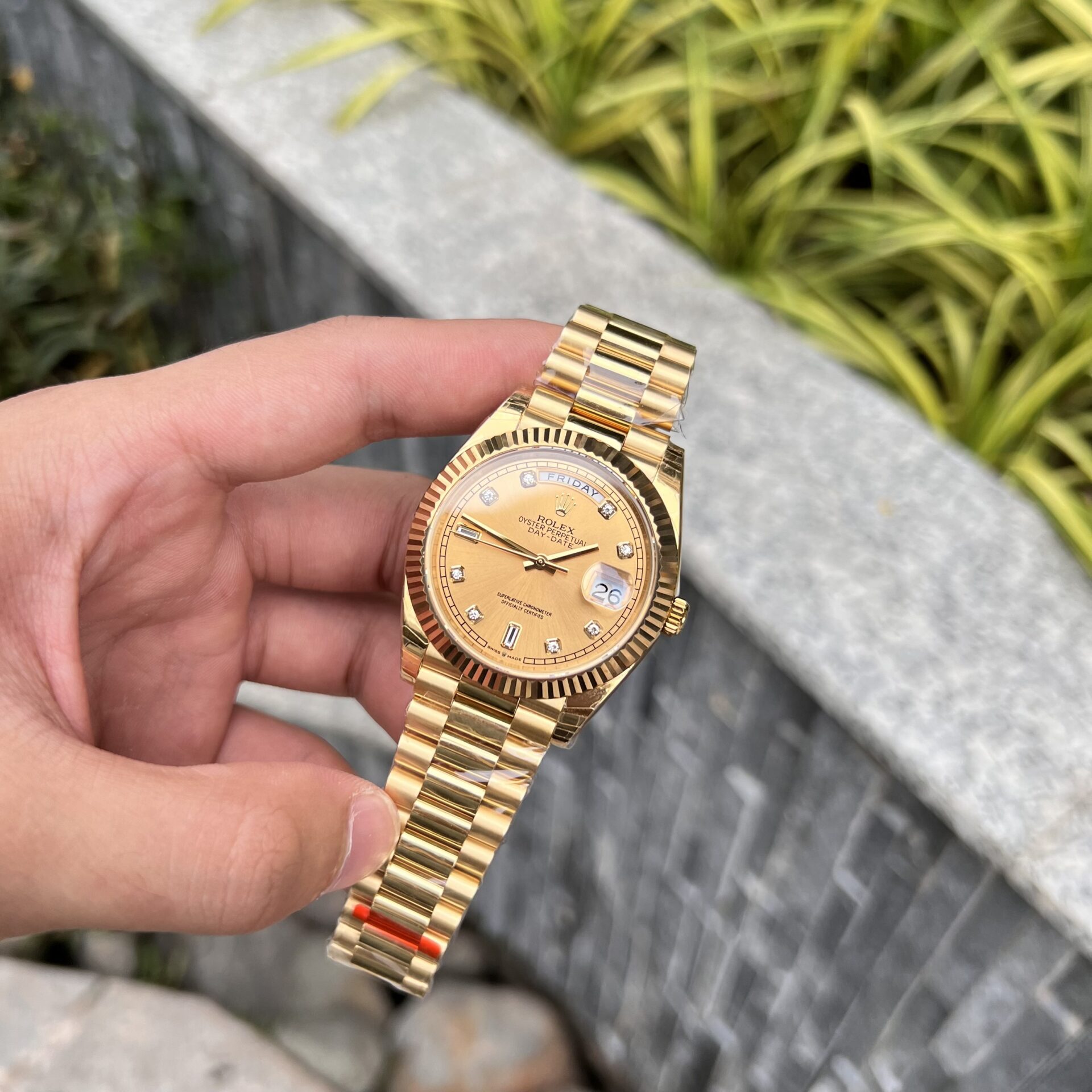 Rolex Day-Date Super Clone 1:1 Watch Champagne Dial Jubilee Strap 40mm - Image 2