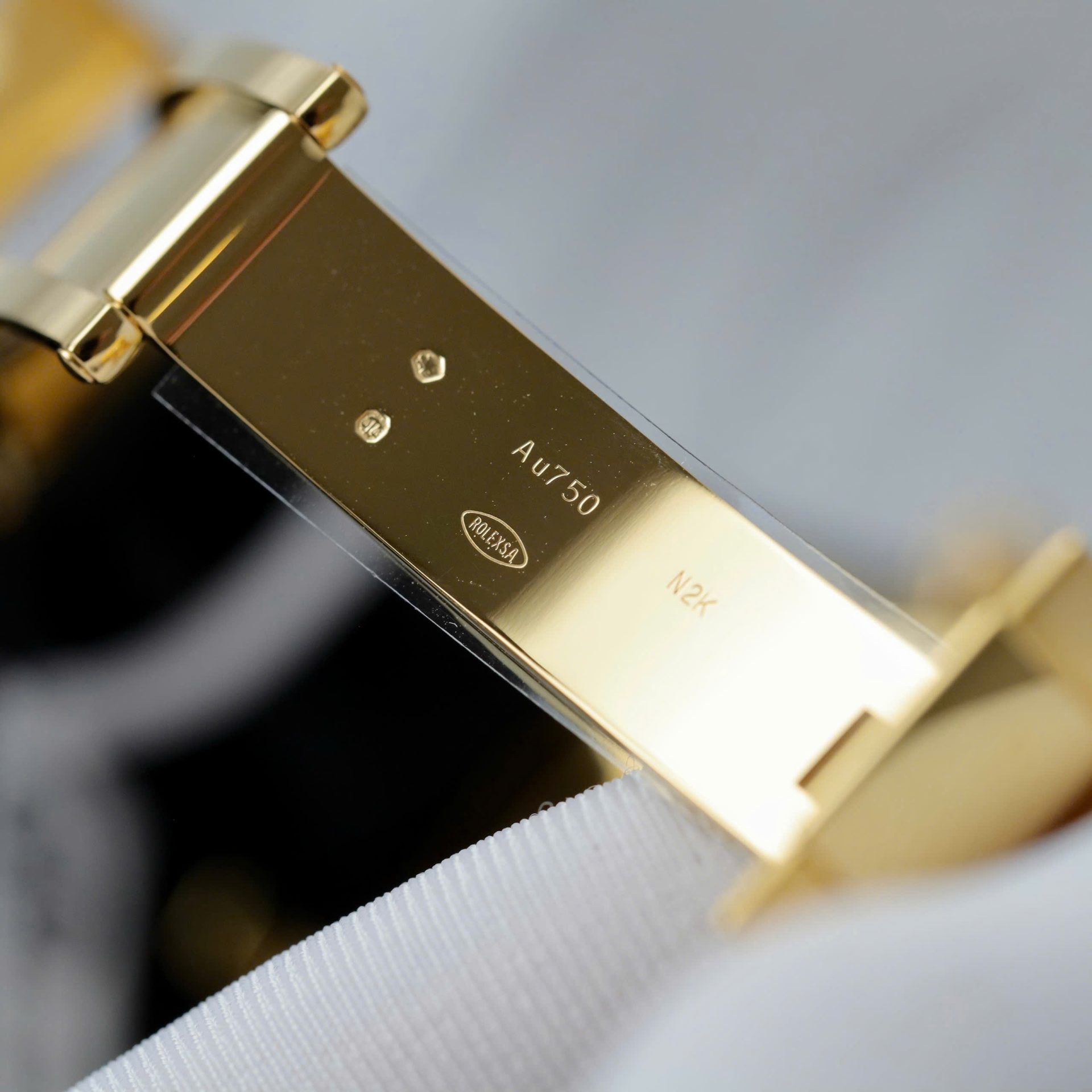 Rolex Daytona Super Clone Watch Custom 18K Gold Wrapped Movement Calibre 4131 40mm - Image 12