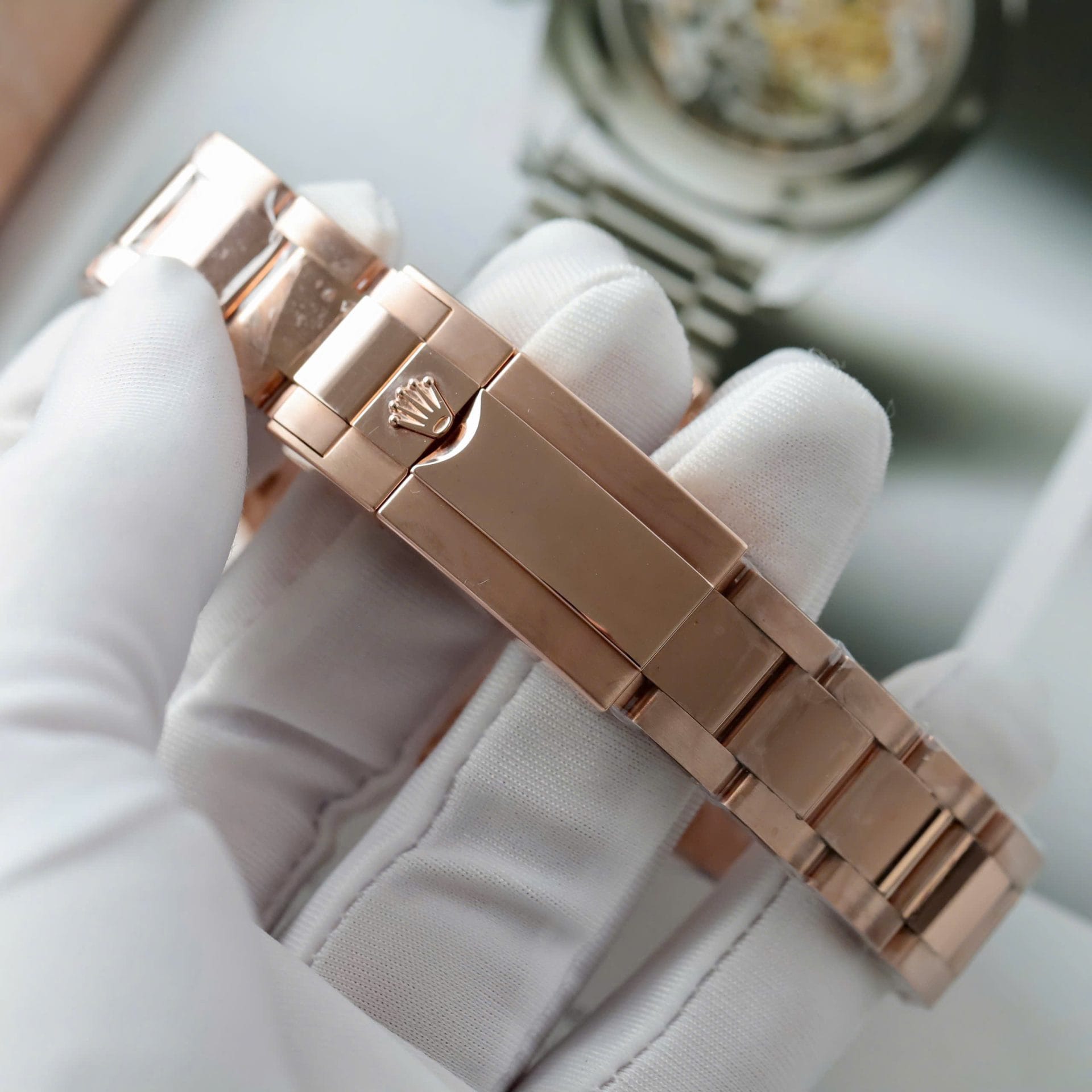 Rolex Daytona Super Clone Watch Custom Gold Wrapped 18K + Movement Calibre 4131 40mm - Image 11