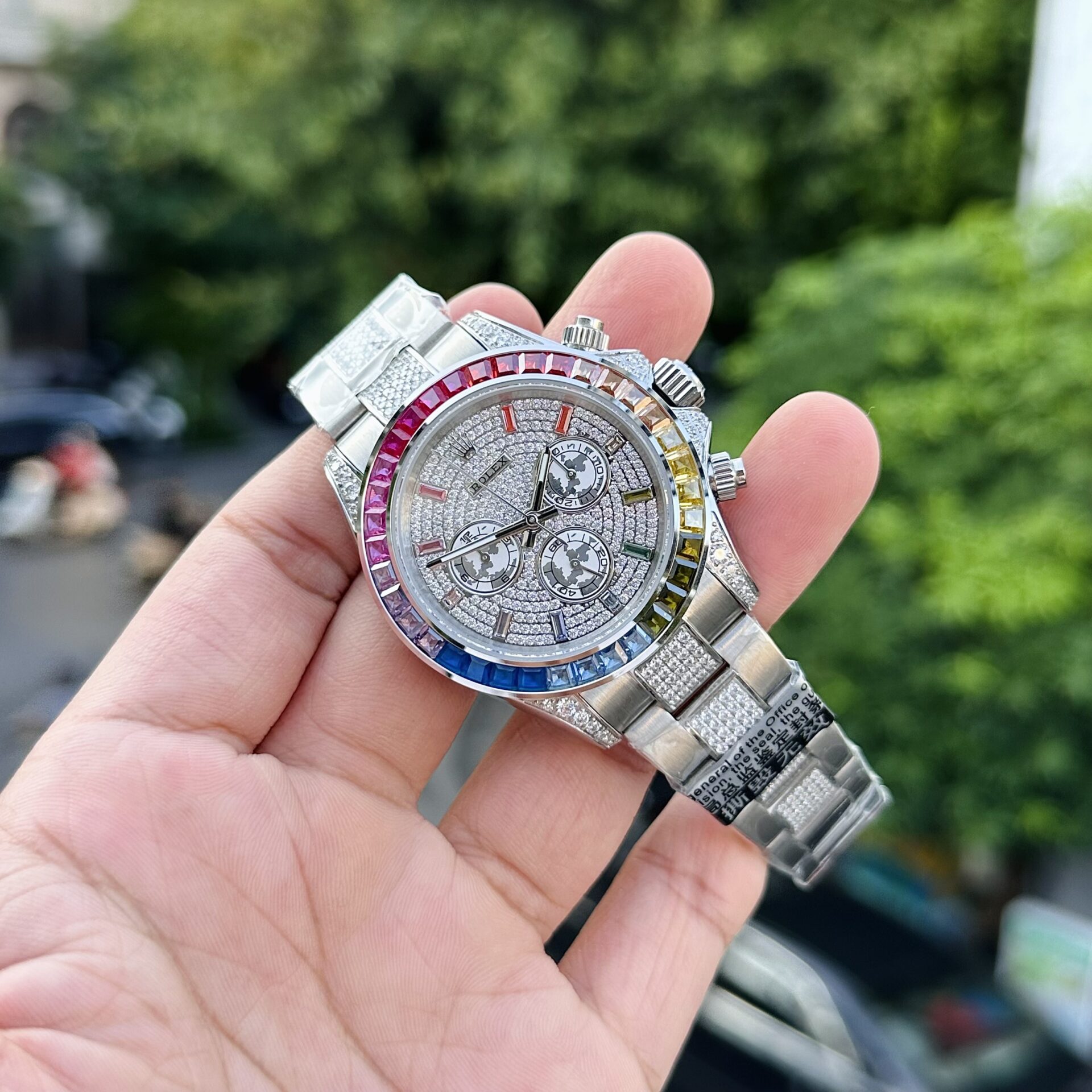 Rolex Daytona Rainbow Super Clone Watch With Full Stone Dial 40mm - Image 2