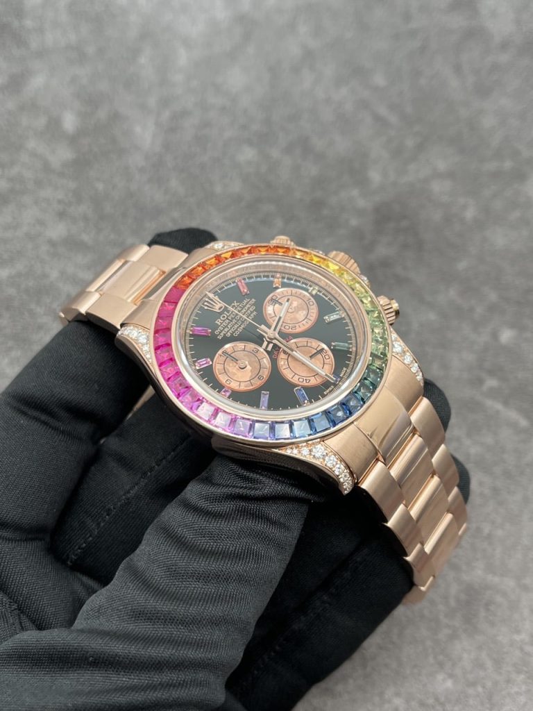 Rolex Custom Daytona Rainbow M116595R 18K Solid Gold And Gemstones 40mm Super Clone - Image 4
