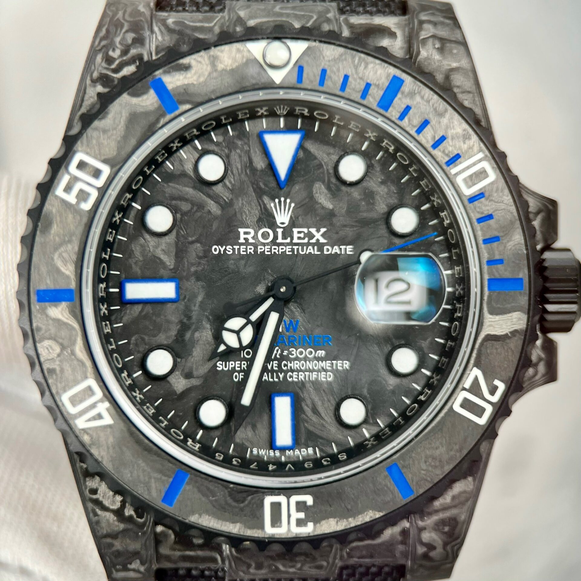 Rolex GMT-Master II Diw Super Clone 1:1 Watch Carbon Ultra Light 40mm - Image 4