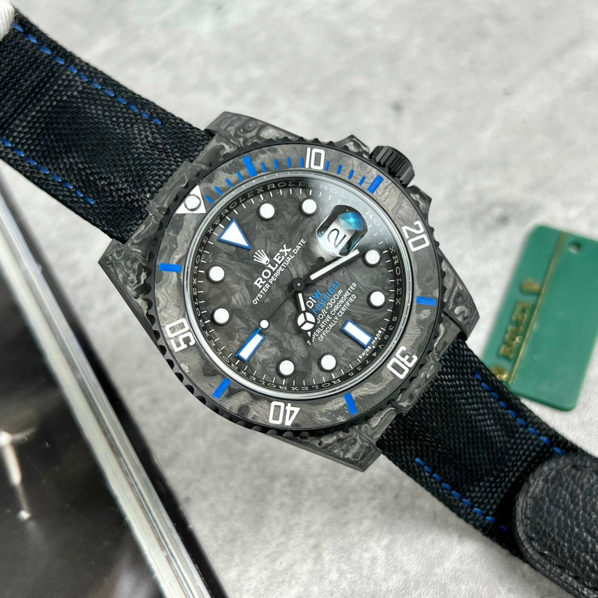 Rolex GMT-Master II Diw Super Clone 1:1 Watch Carbon Ultra Light 40mm - Image 3