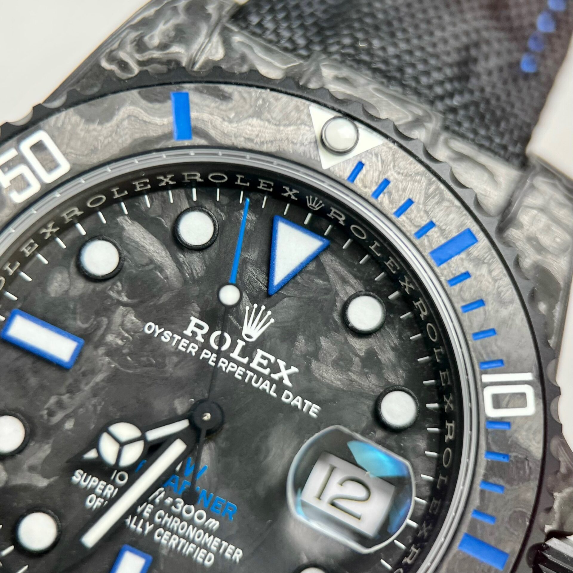 Rolex GMT-Master II Diw Super Clone 1:1 Watch Carbon Ultra Light 40mm - Image 5