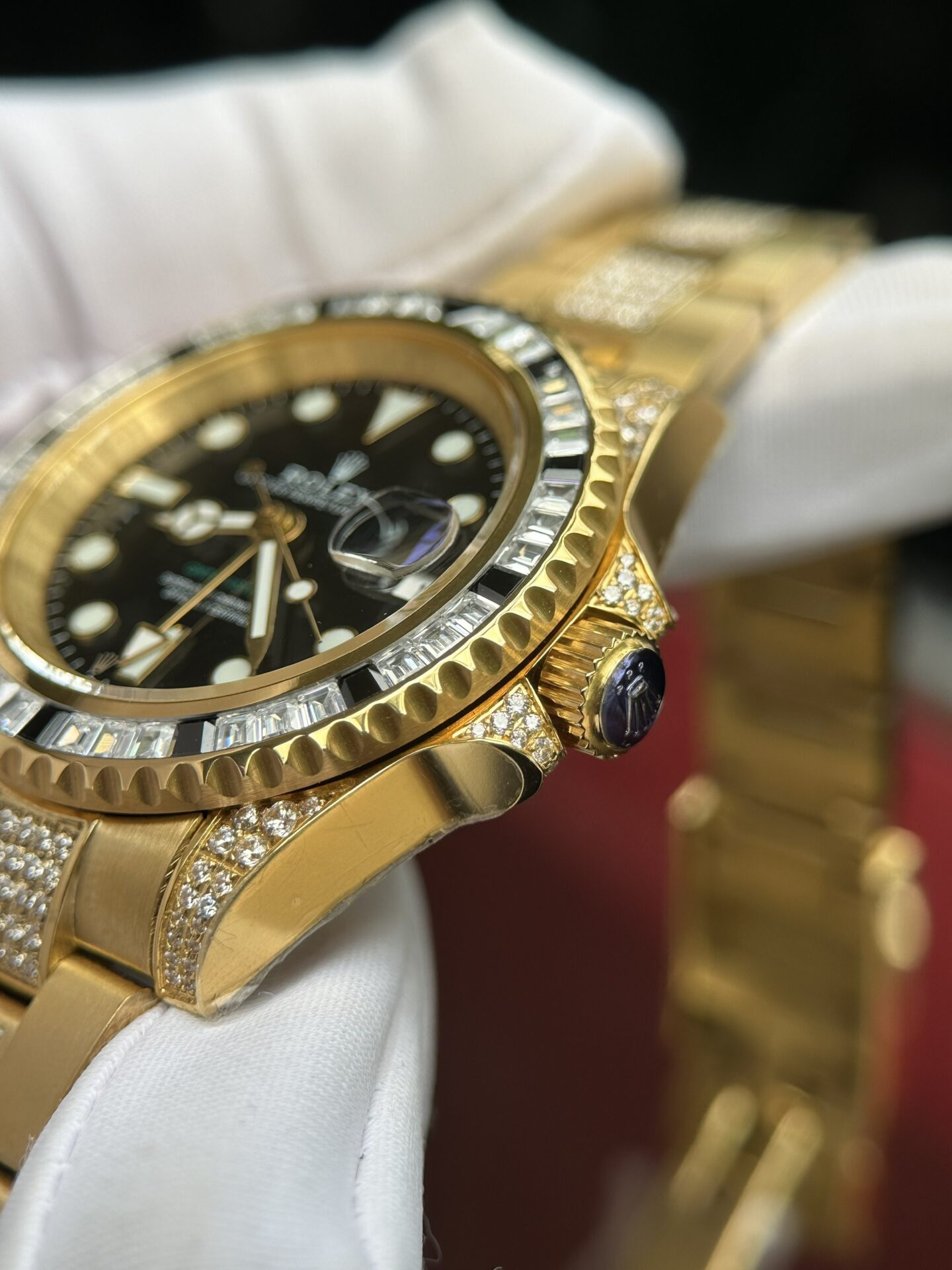 Rolex GMT-Master II Super Clone 1:1 Watch With Full Diamond Black Dial 40mm - Image 5