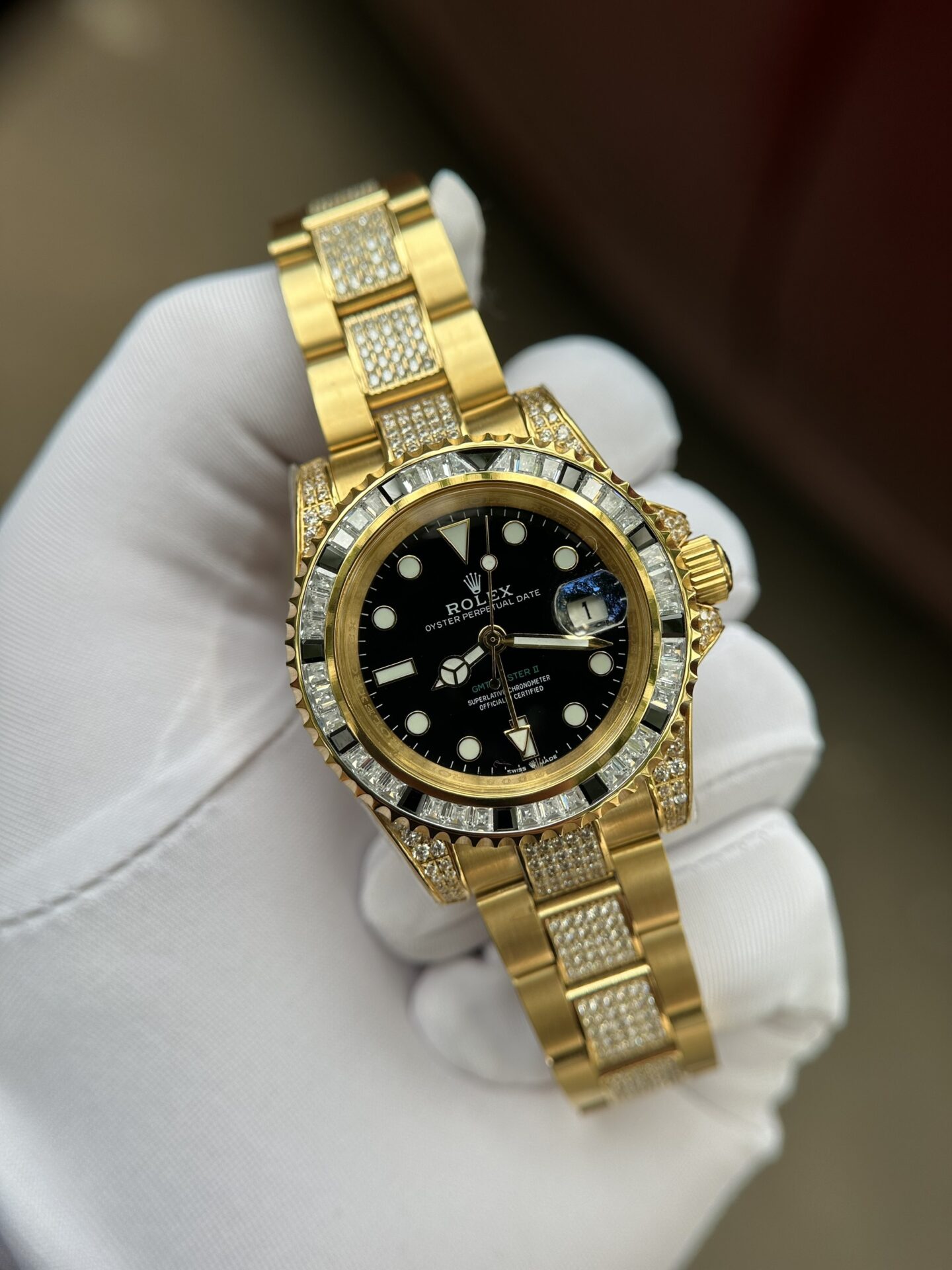 Rolex GMT-Master II Super Clone 1:1 Watch With Full Diamond Black Dial 40mm - Image 4