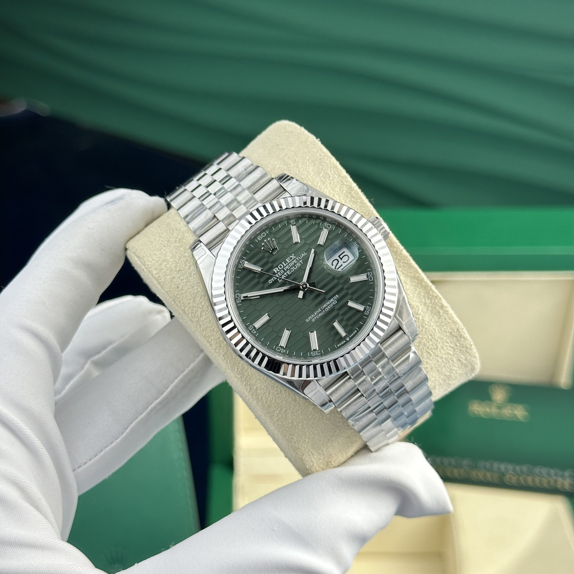 Rolex Super Clone Watch DateJust 126334 Green Motif Dial VS Factory 41mm - Image 2
