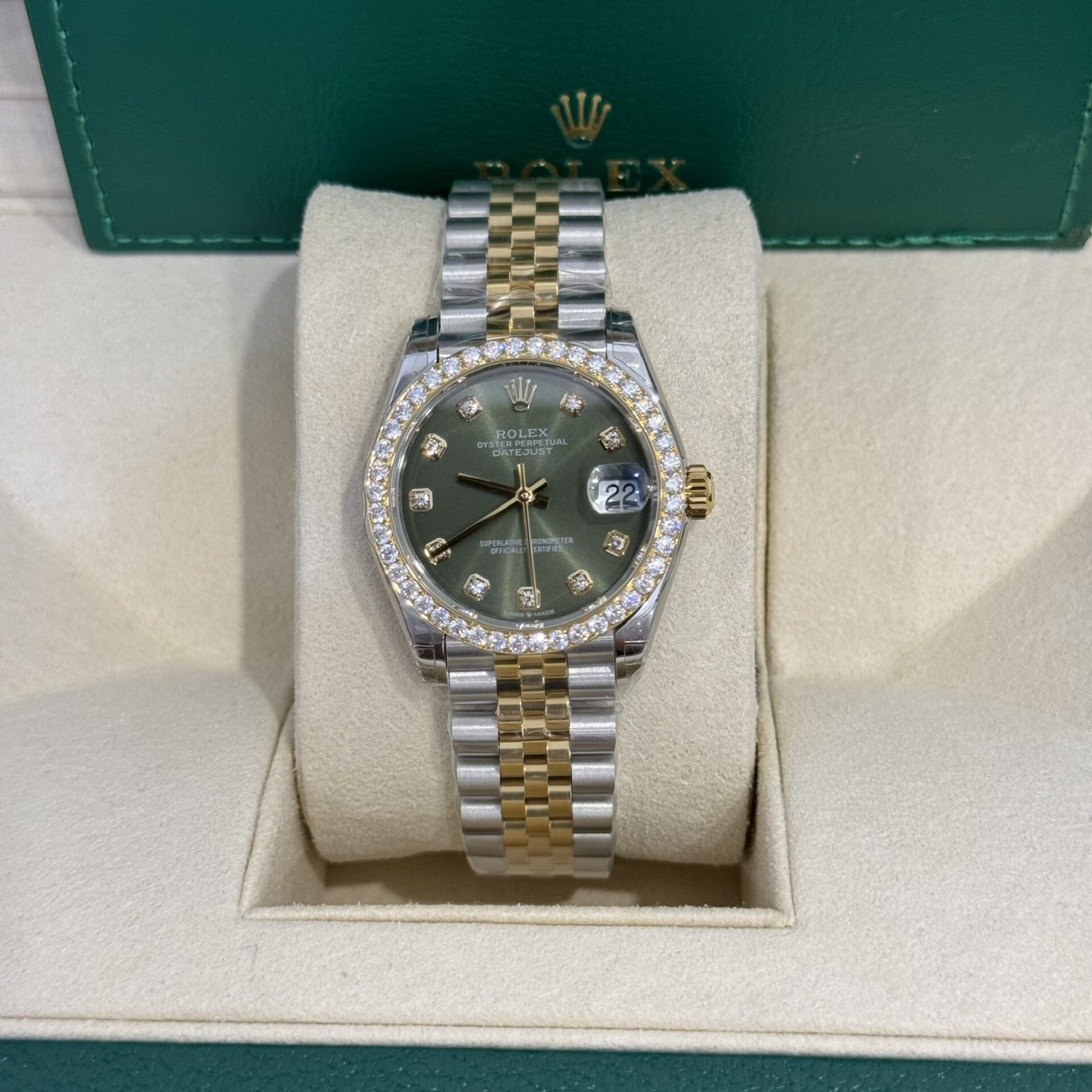 Rolex DateJust Super Clone Watch Moissanite Diamond Green Dial 31mm - Image 2