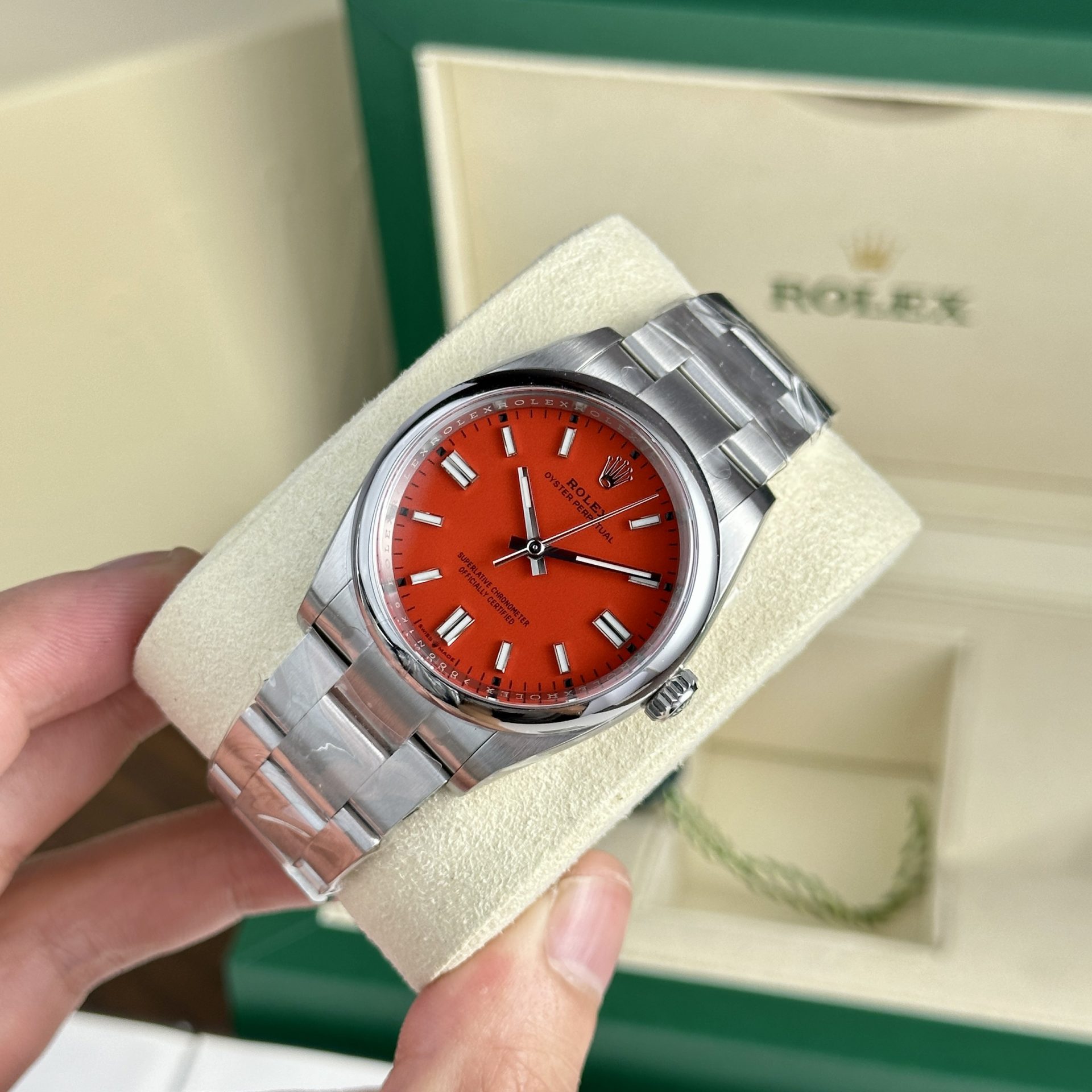Rolex Super Clone Watch Oyster Perpetual 126000 Red Dial Clean Factory 36mm
